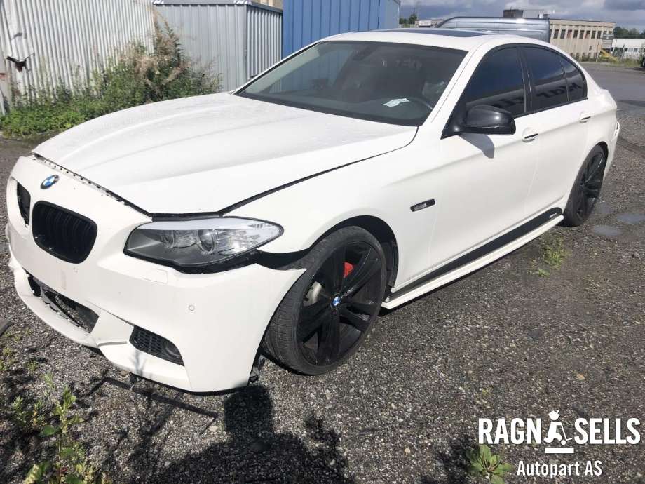 BMW 5-Serie 2010-2017 (F10/F11) (F10/F11), Motorkode: N47D20C, Girkassekode: 24 00 7 623 321