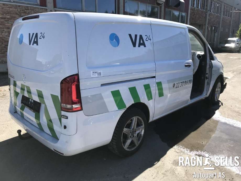 Mercedes Vito 2014-->> (W447) (W447), Motorkode: 651.950, Girkassekode: 72290806145225