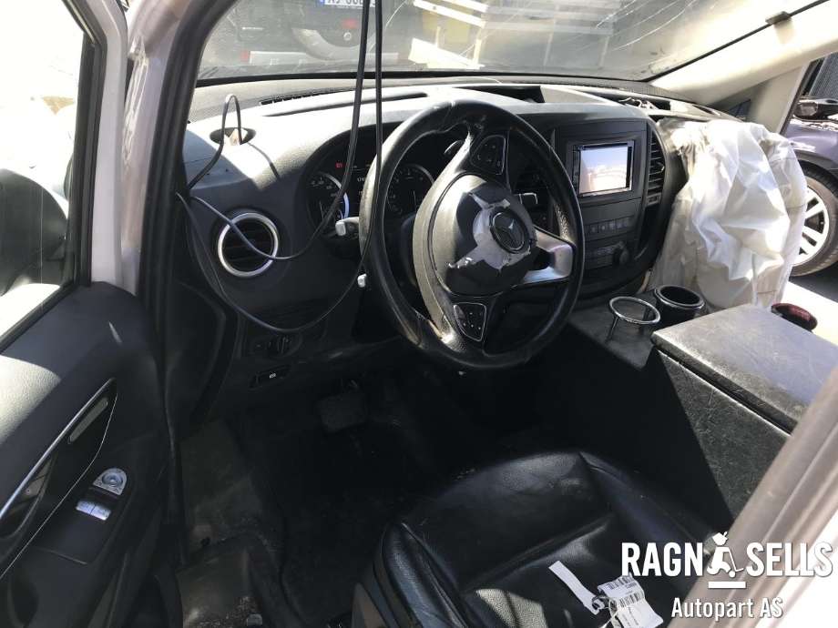 Mercedes Vito 2014-->> (W447) (W447), Motorkode: 651.950, Girkassekode: 72290806145225