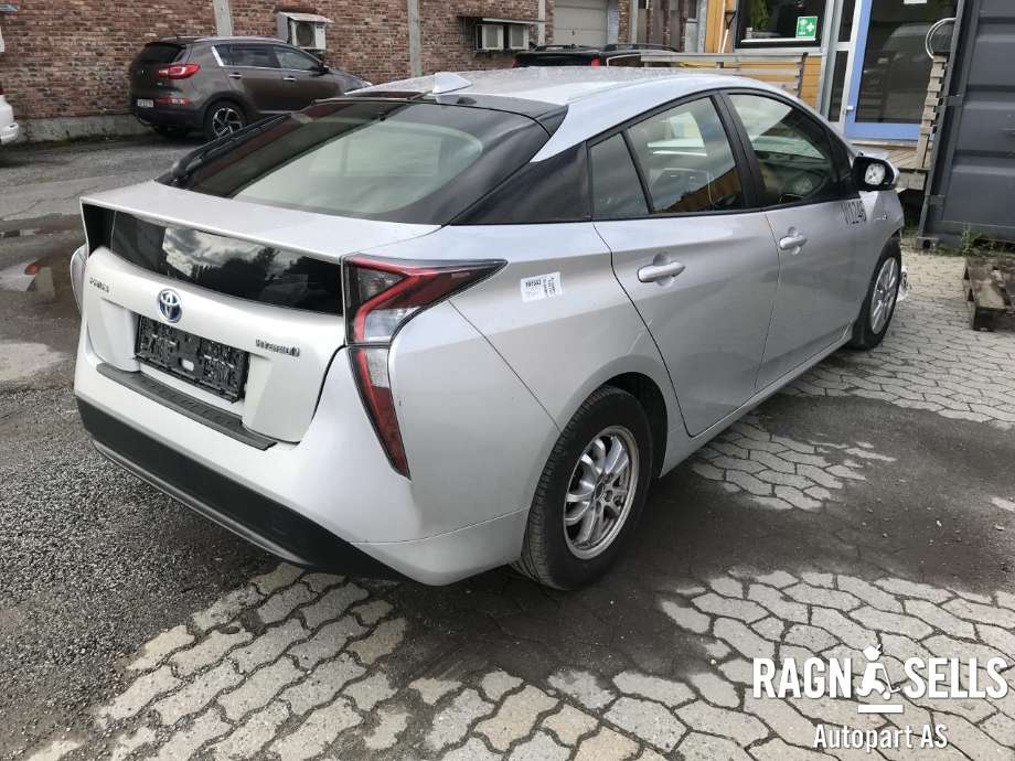 Toyota Prius 2016-2023 (Type IV) (combi) (combi), Motorkode: 2ZR-FXE, Girkassekode: 3090047090