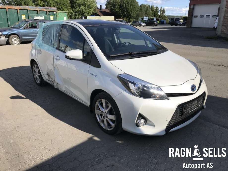 Toyota Yaris 2012-2014 (Type III, Fase 1) , Motorkode: 1NZ-FXE, Girkassekode: 3090052010
