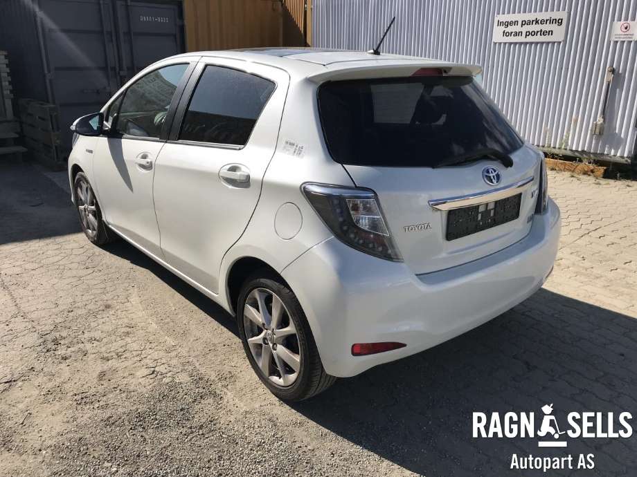 Toyota Yaris 2012-2014 (Type III, Fase 1) , Motorkode: 1NZ-FXE, Girkassekode: 3090052010