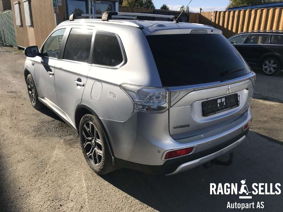 Mitsubishi Outlander 2012-2015 (Type III, Fase 1) , Motorkode: 4B11|S61, Girkassekode: