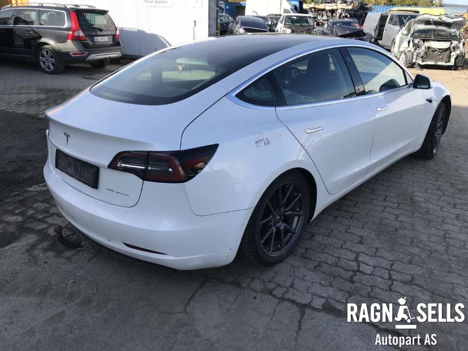 Tesla Model 3 2018-2023 (Fase 1) , Motorkode: 3D3|3D5, Girkassekode: