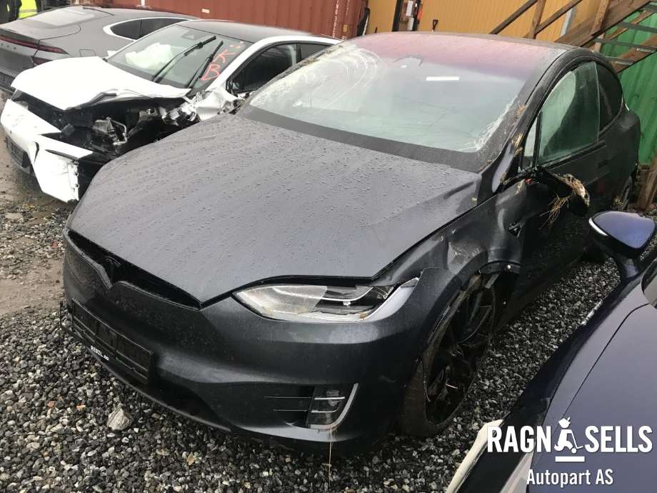 Tesla Model X 2016-->> , Motorkode: L2S|L2S, Girkassekode: