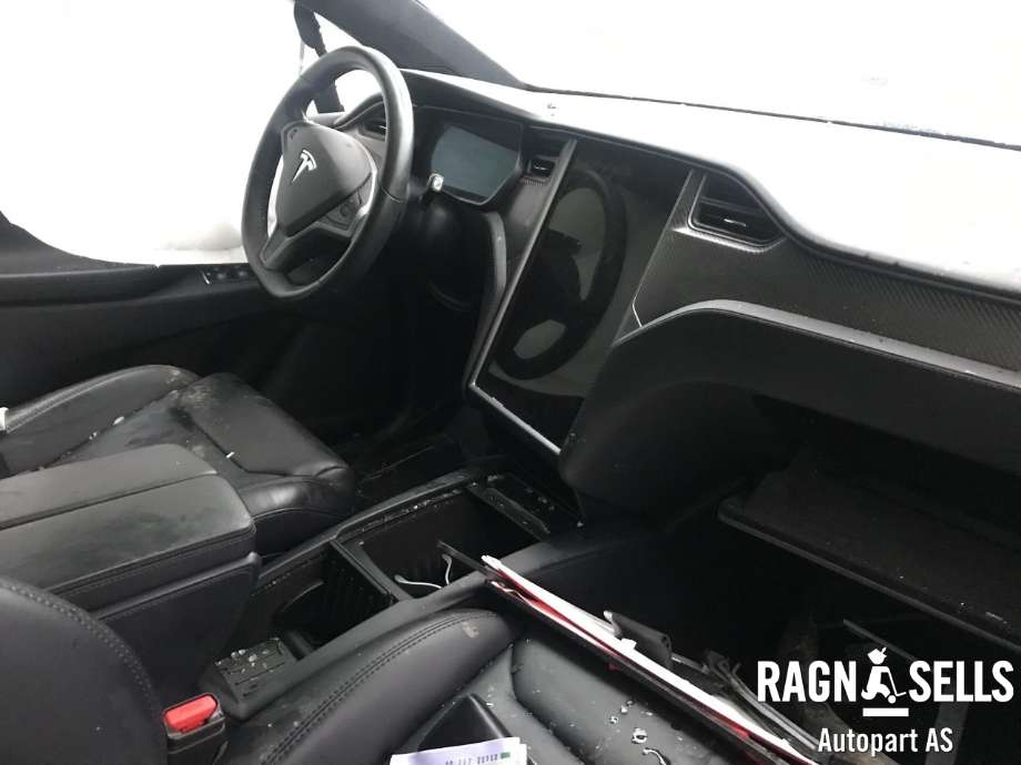 Tesla Model X 2016-->> , Motorkode: L2S|L2S, Girkassekode: