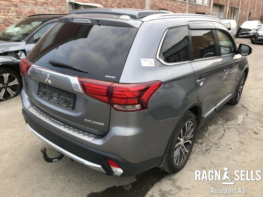Mitsubishi Outlander 2015-->> (Type III, Fase 2) , Motorkode: 1000D031, Girkassekode: 2700A402