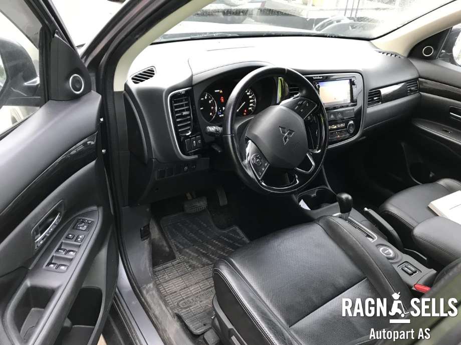 Mitsubishi Outlander 2015-->> (Type III, Fase 2) , Motorkode: 1000D031, Girkassekode: 2700A402