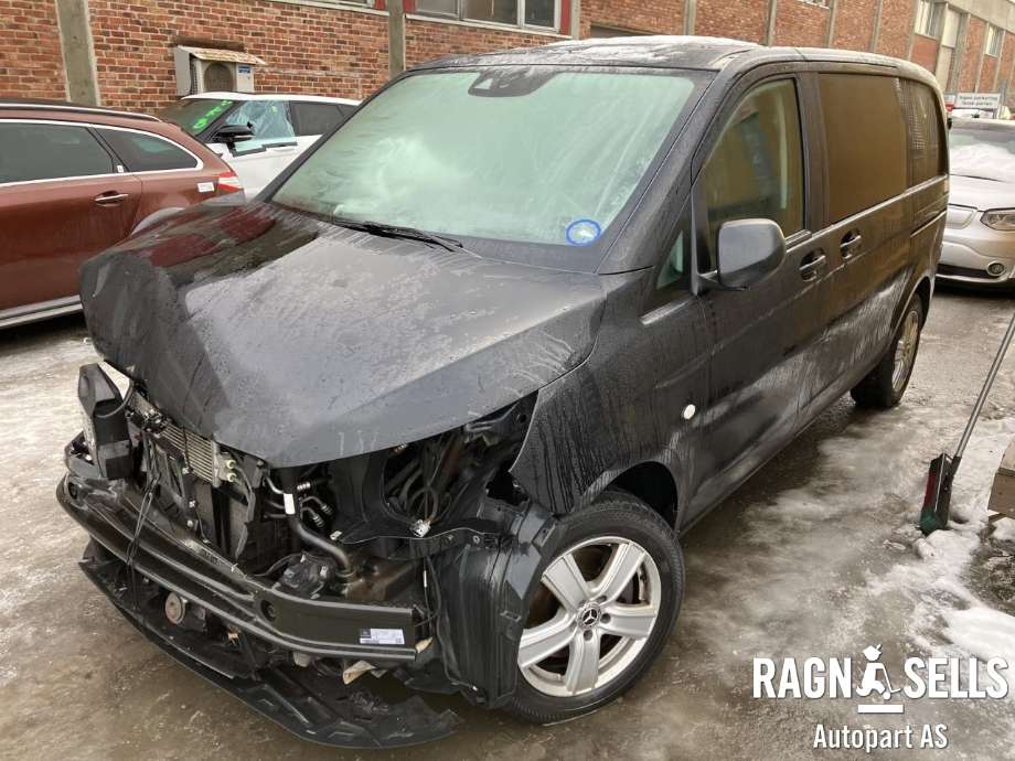 Mercedes Vito 2014-->> (W447) delebil , Motorkode: 651.950, Girkassekode: 72296514542005