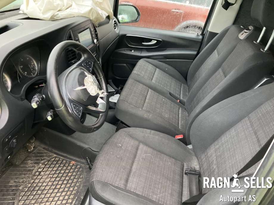 Mercedes Vito 2014-->> (W447) delebil , Motorkode: 651.950, Girkassekode: 72296514542005