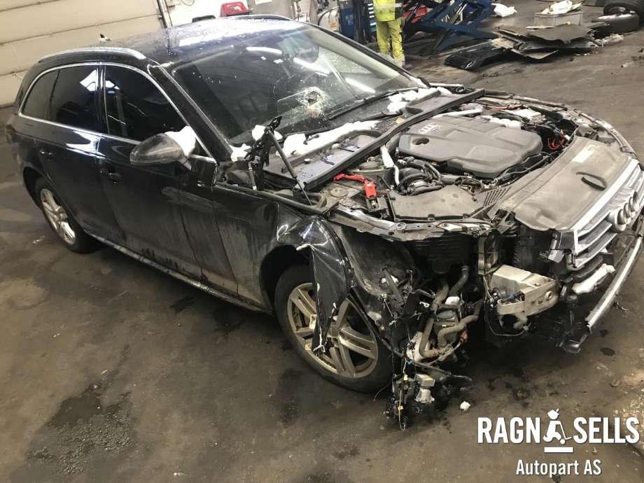 Audi A4 2015-2019 (Type V, Fase 1) (B9) (B9), Motorkode: DETA, Girkassekode: TCC