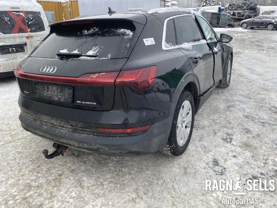 Audi e-tron 2018-->> , Motorkode: EAS|EAW, Girkassekode:
