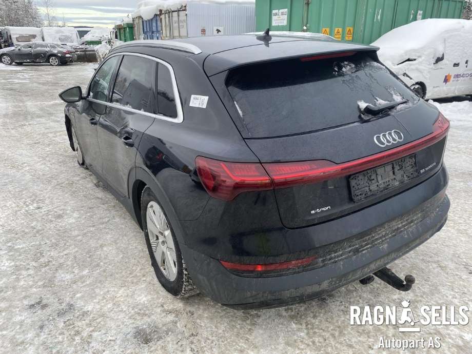 Audi e-tron 2018-->> , Motorkode: EAS|EAW, Girkassekode: