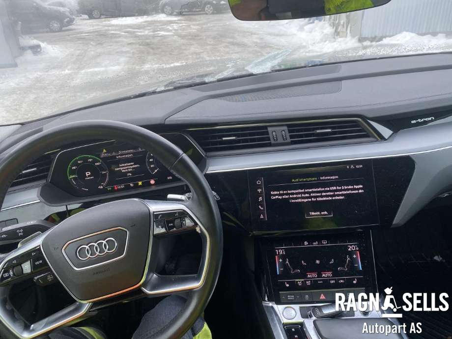 Audi e-tron 2018-->> , Motorkode: EAS|EAW, Girkassekode: