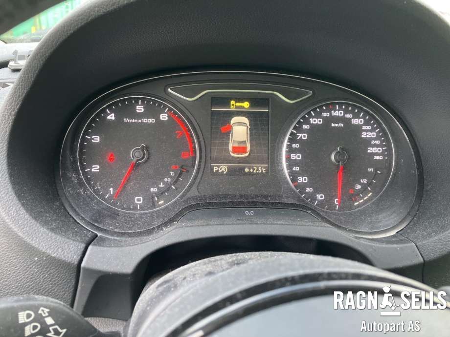 Audi A3 2012-2016 (Type III, Fase 1) , Motorkode: CZE, Girkassekode: QRM