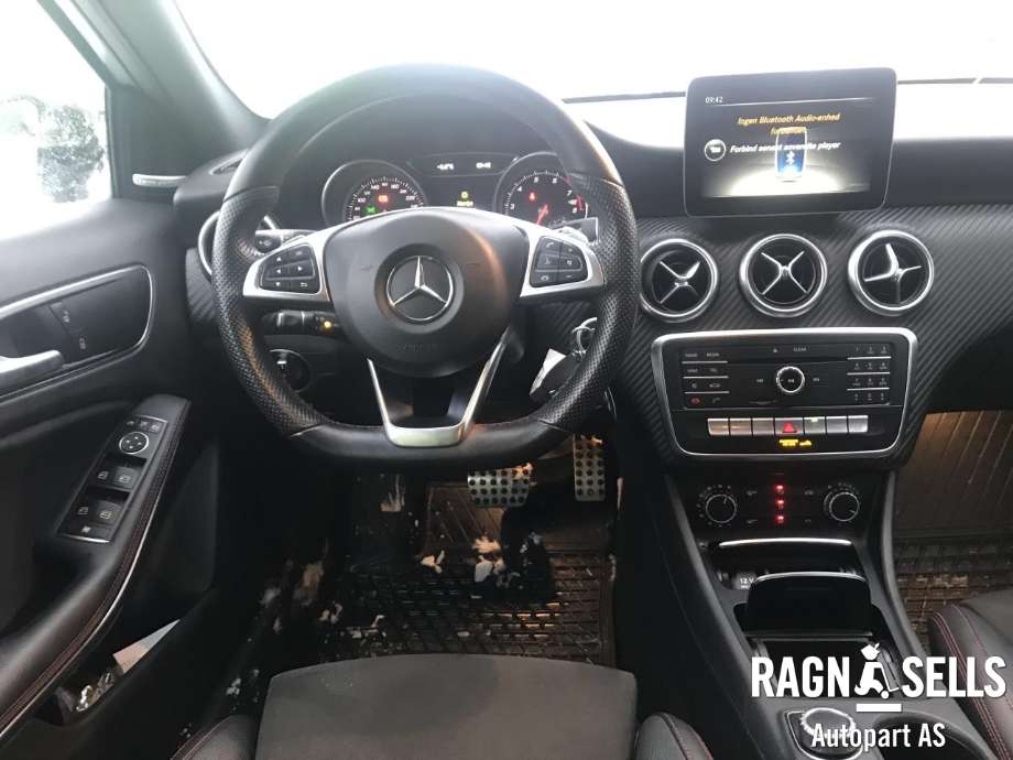 Mercedes A-Klasse 2012-2018 (W176) (W176), Motorkode: 270910, Girkassekode: 