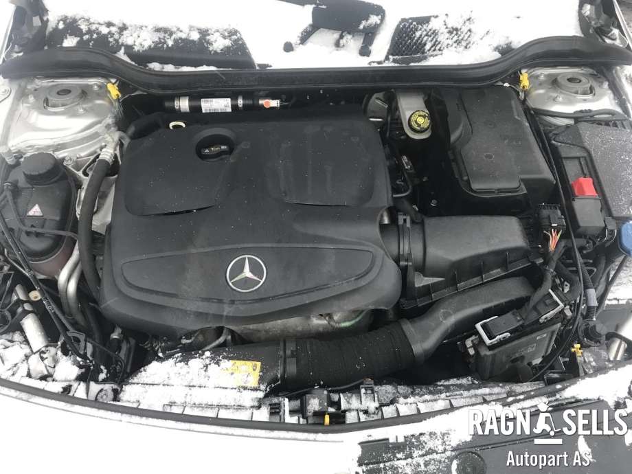 Mercedes A-Klasse 2012-2018 (W176) (W176), Motorkode: 270910, Girkassekode: 