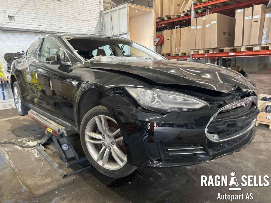 Tesla Model S 2013-2016 (Fase 1) , Motorkode: L1S, Girkassekode: 