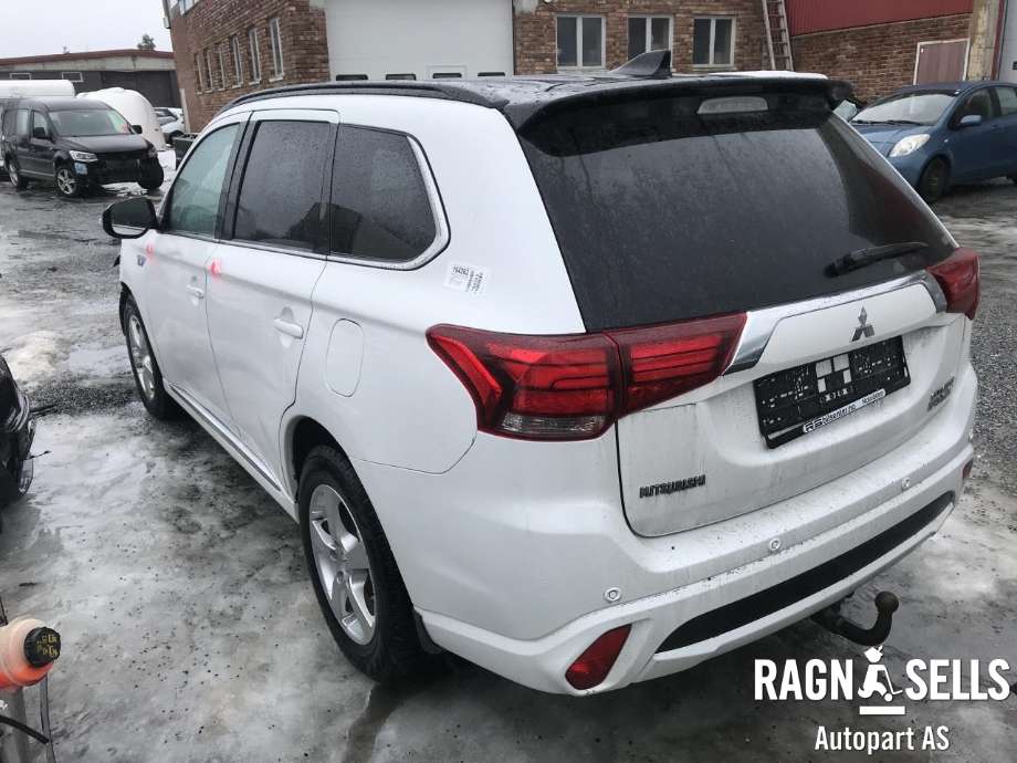 Mitsubishi Outlander 2015-->> (Type III, Fase 2) , Motorkode: 4B11|S61|Y61, Girkassekode: 21038A
