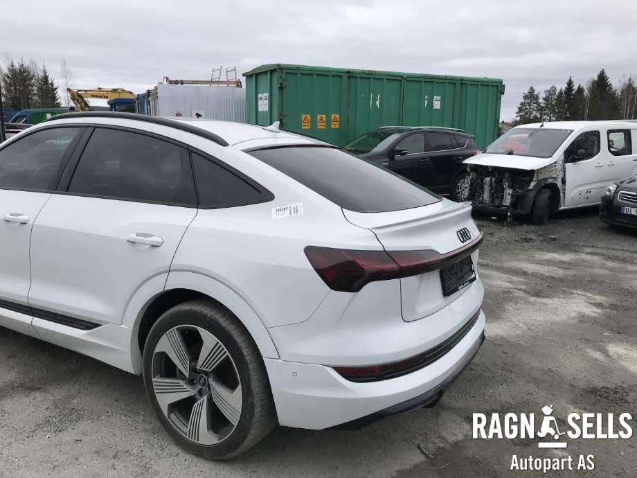 Audi e-tron 2018-->> , Motorkode: EAS|EAW, Girkassekode: 