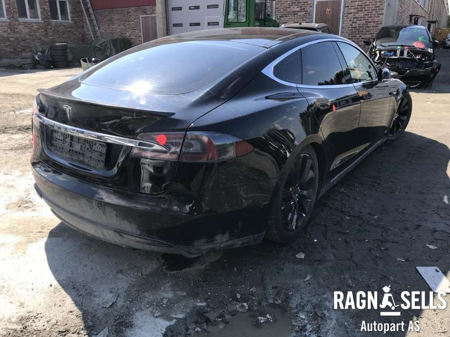 Tesla Model S 2013-2016 (Fase 1) , Motorkode: L2S, Girkassekode: