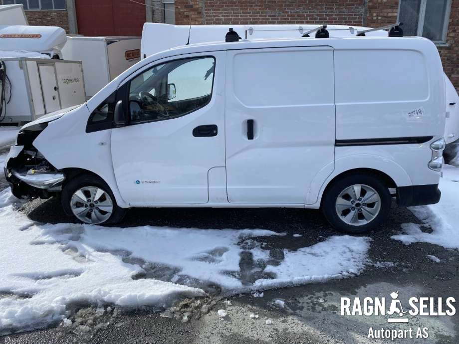 Nissan E-NV200 2014-->> , Motorkode: EM57, Girkassekode: