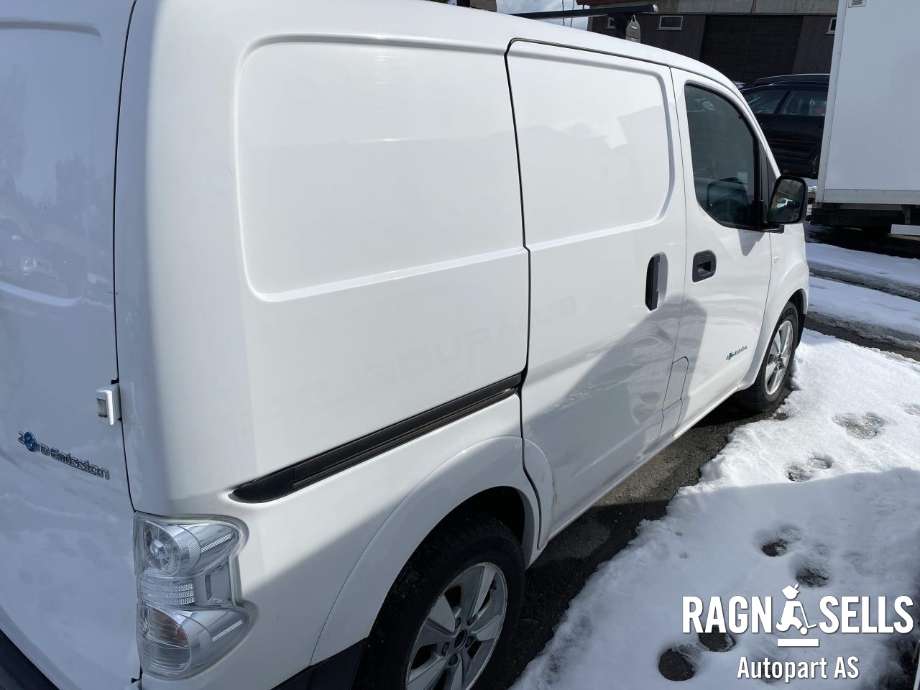 Nissan E-NV200 2014-->> , Motorkode: EM57, Girkassekode: