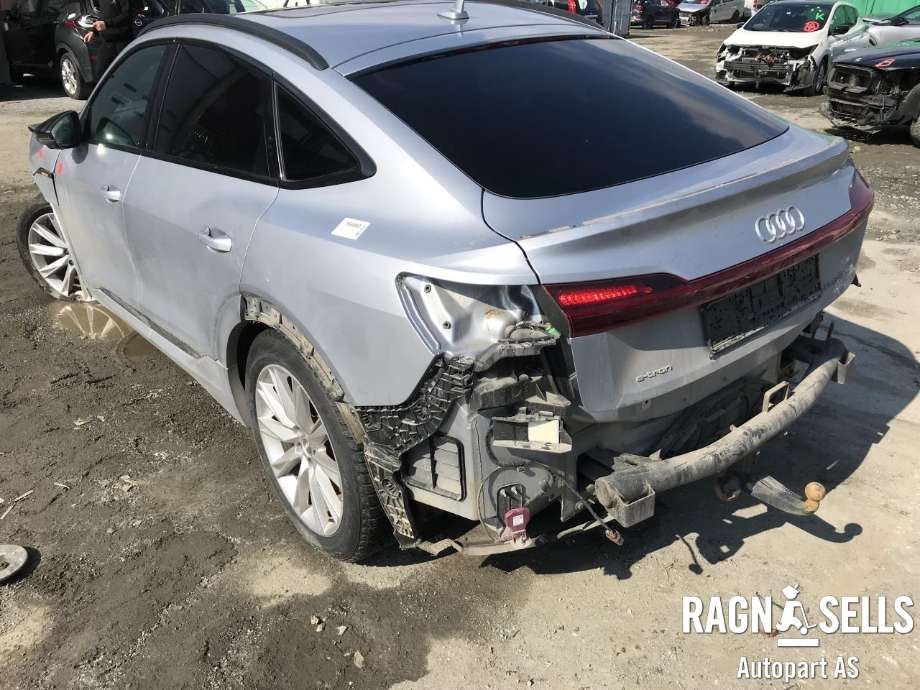 Audi e-tron 2018-->> , Motorkode: EAS|EAW, Girkassekode: 