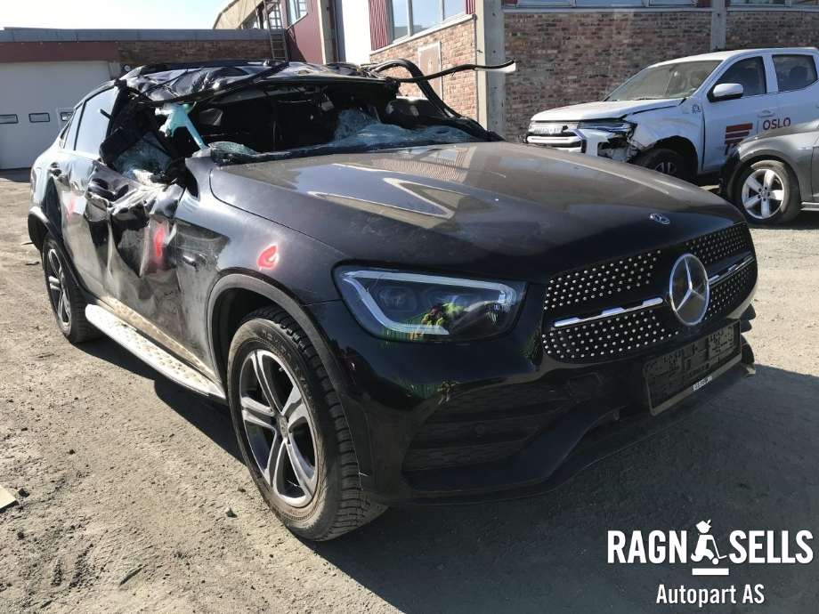 Mercedes GLC 2015-2022 (X253) (X253), Motorkode: 27492031933222, Girkassekode: 72504703462838