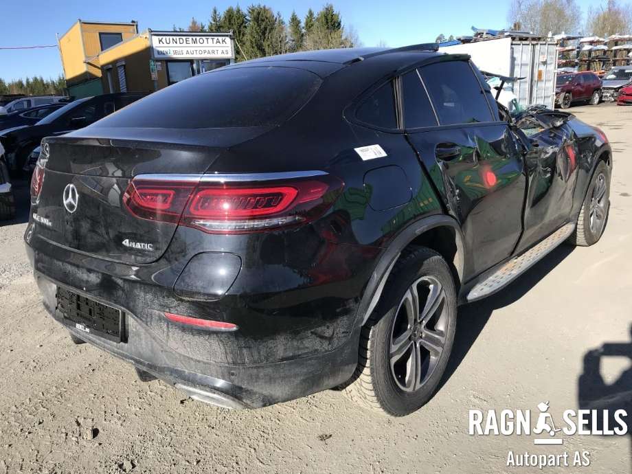 Mercedes GLC 2015-2022 (X253) (X253), Motorkode: 27492031933222, Girkassekode: 72504703462838