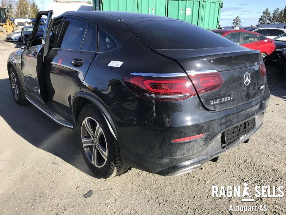 Mercedes GLC 2015-2022 (X253) (X253), Motorkode: 27492031933222, Girkassekode: 72504703462838