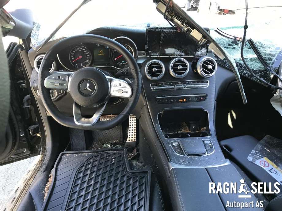 Mercedes GLC 2015-2022 (X253) (X253), Motorkode: 27492031933222, Girkassekode: 72504703462838
