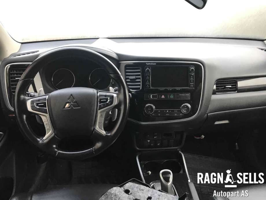 Mitsubishi Outlander 2015-->> (Type III, Fase 2) , Motorkode: 4B11, Girkassekode: 21038A