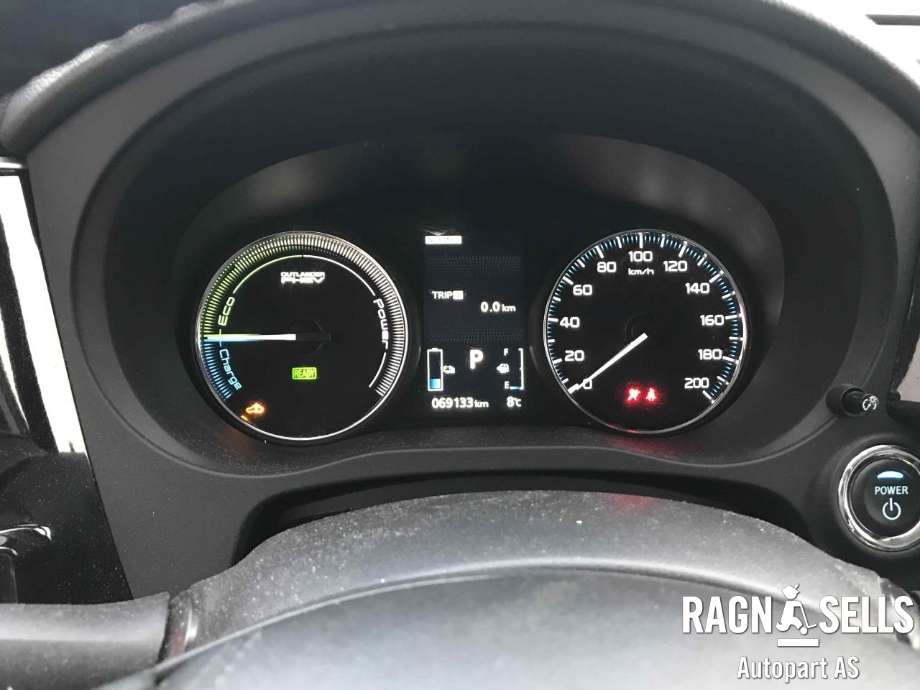 Mitsubishi Outlander 2015-->> (Type III, Fase 2) , Motorkode: 4B11, Girkassekode: 21038A