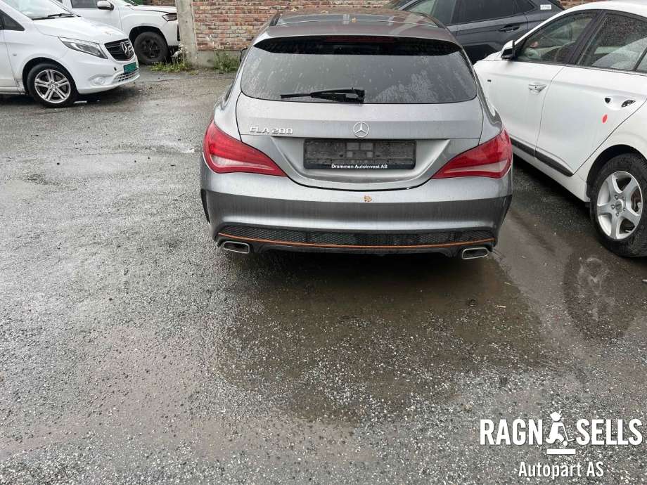 Mercedes CLA 2013-2019 (C117) (C117), Motorkode: 270910, Girkassekode: 72400220238088