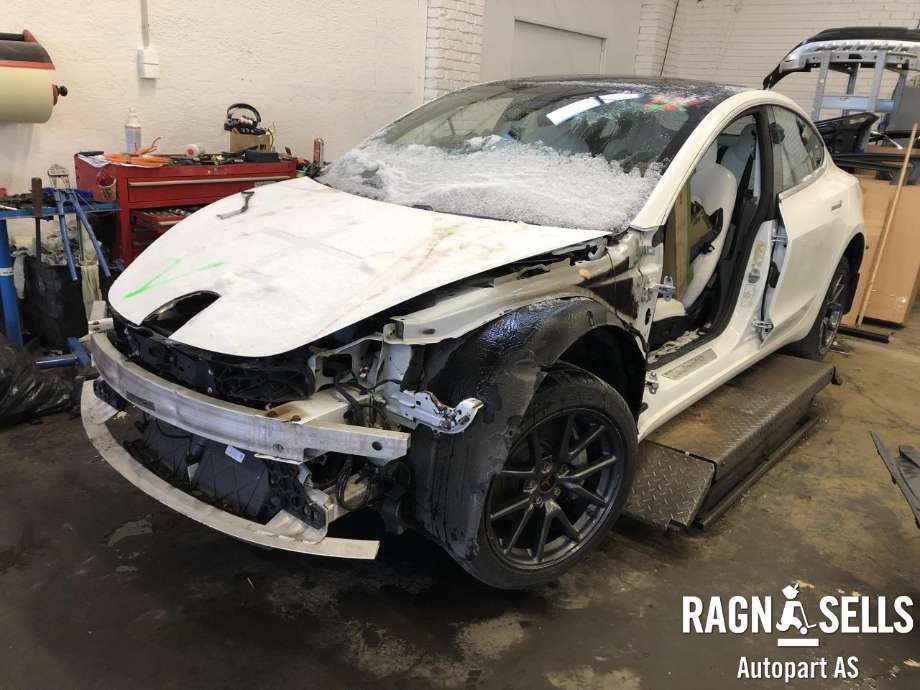 Tesla Model 3 2018-2023 (Fase 1) , Motorkode: 3D1, Girkassekode: