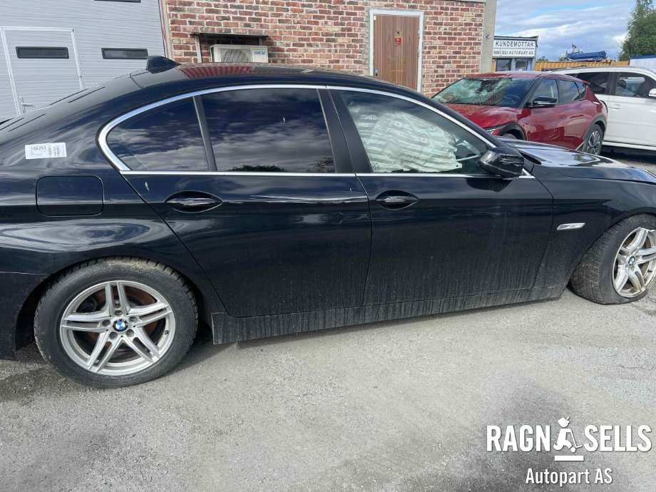 BMW 5-Serie 2010-2017 (F10/F11) (F10/F11), Motorkode: N47D20C, Girkassekode: GA8HP45Z
