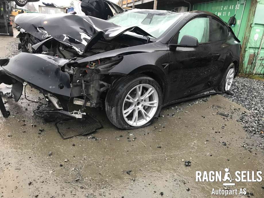 Tesla Model Y 2021-2024 (Type I) , Motorkode: 3D3|3D7, Girkassekode: 