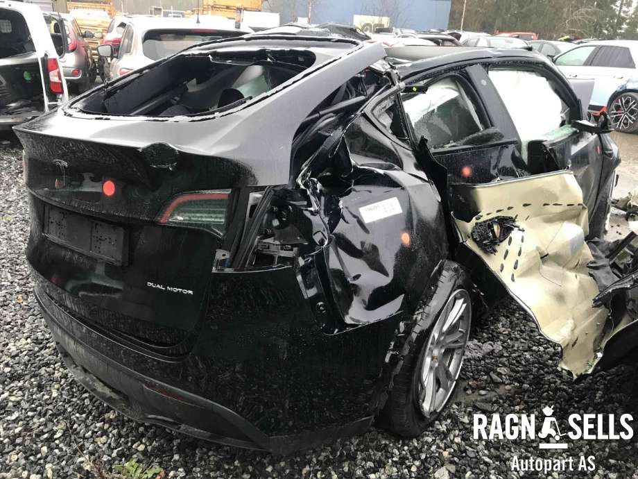 Tesla Model Y 2021-2024 (Type I) , Motorkode: 3D3|3D7, Girkassekode: 