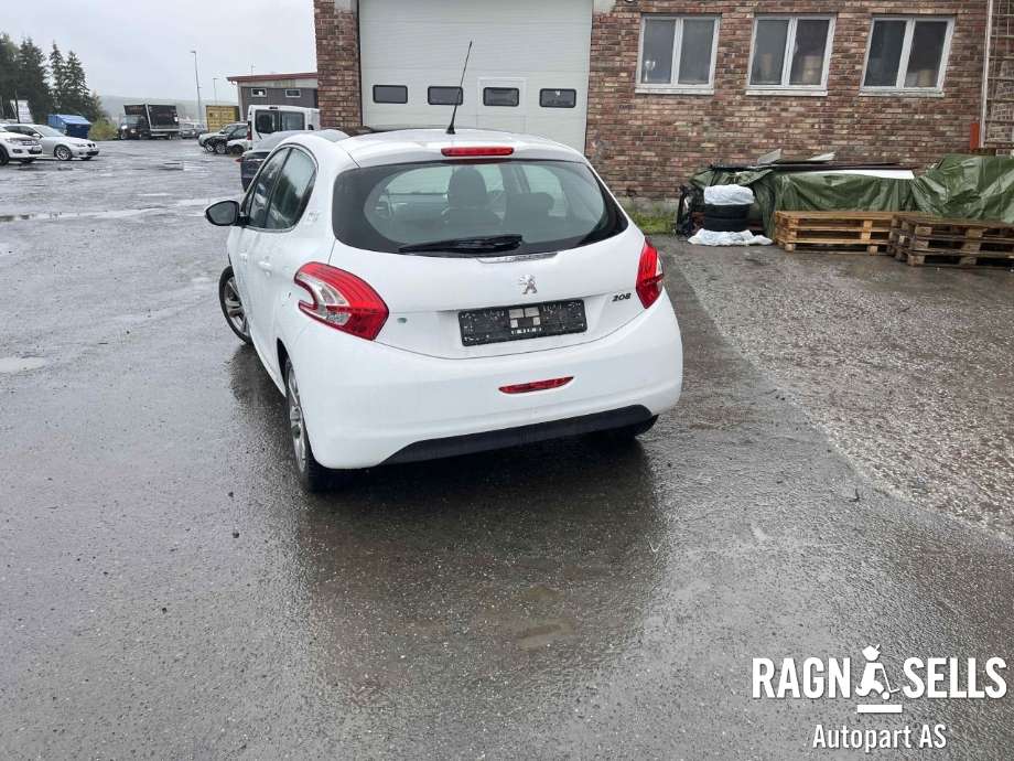 Peugeot 208 2012-2019 (Type I) , Motorkode: HM01, Girkassekode: CP(13X59)