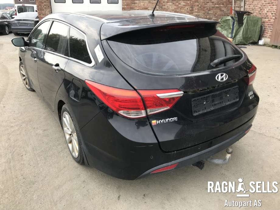 Hyundai i40 2012-2017 , Motorkode: D4FD, Girkassekode: TN02