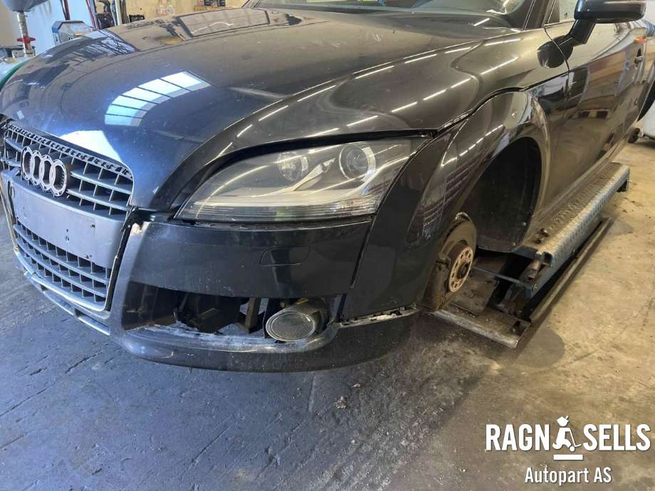 Audi TT 2006-2014 (Type II) , Motorkode: CBBB, Girkassekode: KNW