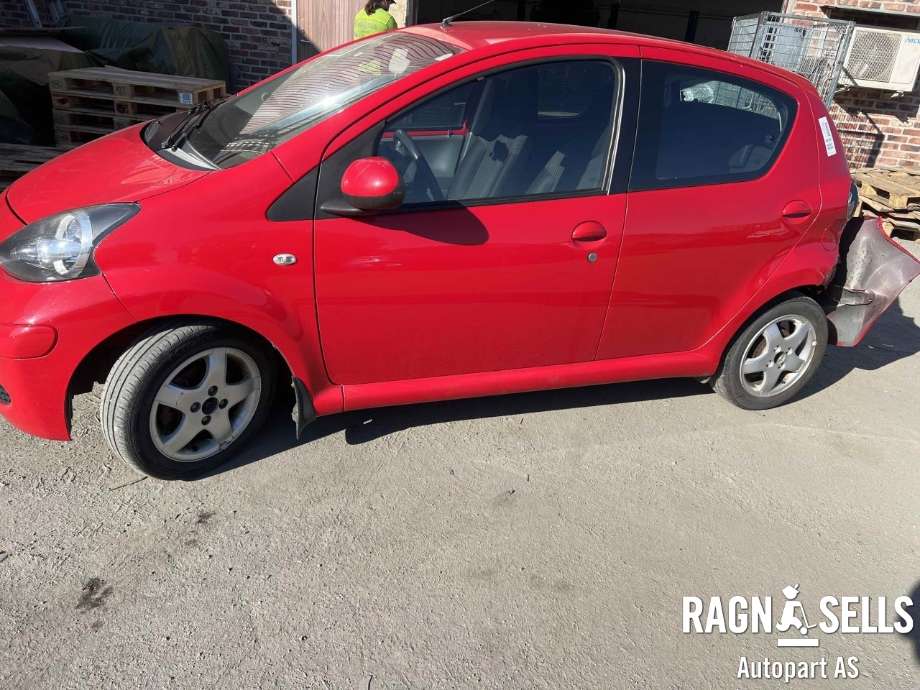 Toyota Aygo 2005-2014 (Type I) , Motorkode: 1KR-FE, Girkassekode: