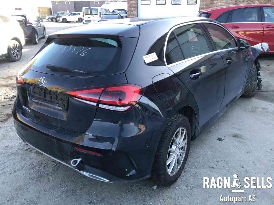 Mercedes A-Klasse 2018-->> (W177) (W177), Motorkode: 282914|N/A, Girkassekode: 724120