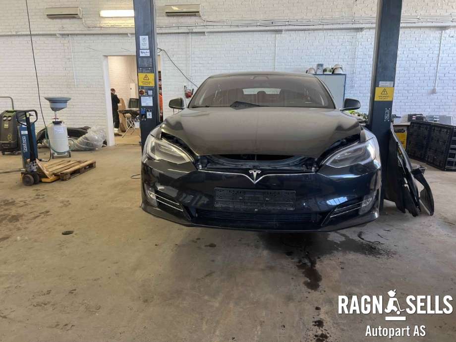 Tesla Model S 2016-2021 (Fase 2) , Motorkode: L2S|L2S, Girkassekode: 
