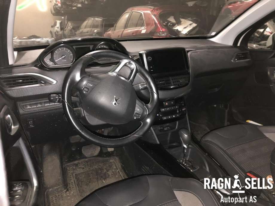 Peugeot 2008 2013-2019 (Type I) , Motorkode: HN01, Girkassekode: CP 15X61
