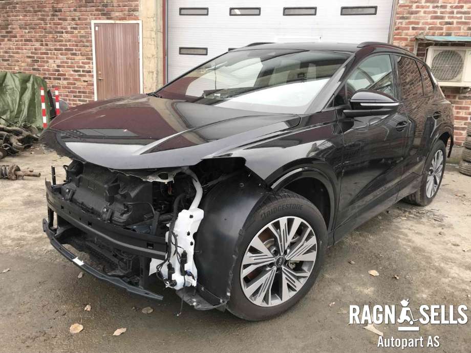 Audi Q4 e-tron 2021-->> , Motorkode: EBR| EBJ, Girkassekode: 