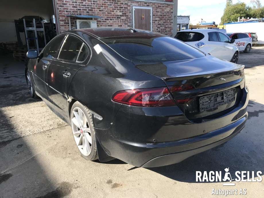 Jaguar XF 2008-2015 (X250) (X250), Motorkode: 224DT, Girkassekode: C2Z13929