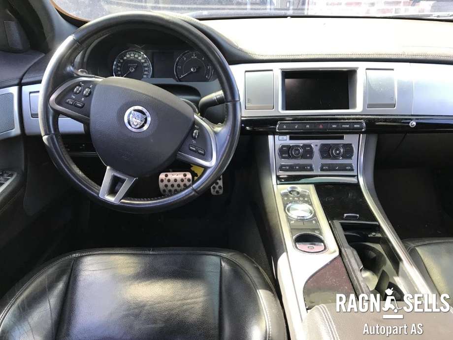 Jaguar XF 2008-2015 (X250) (X250), Motorkode: 224DT, Girkassekode: C2Z13929