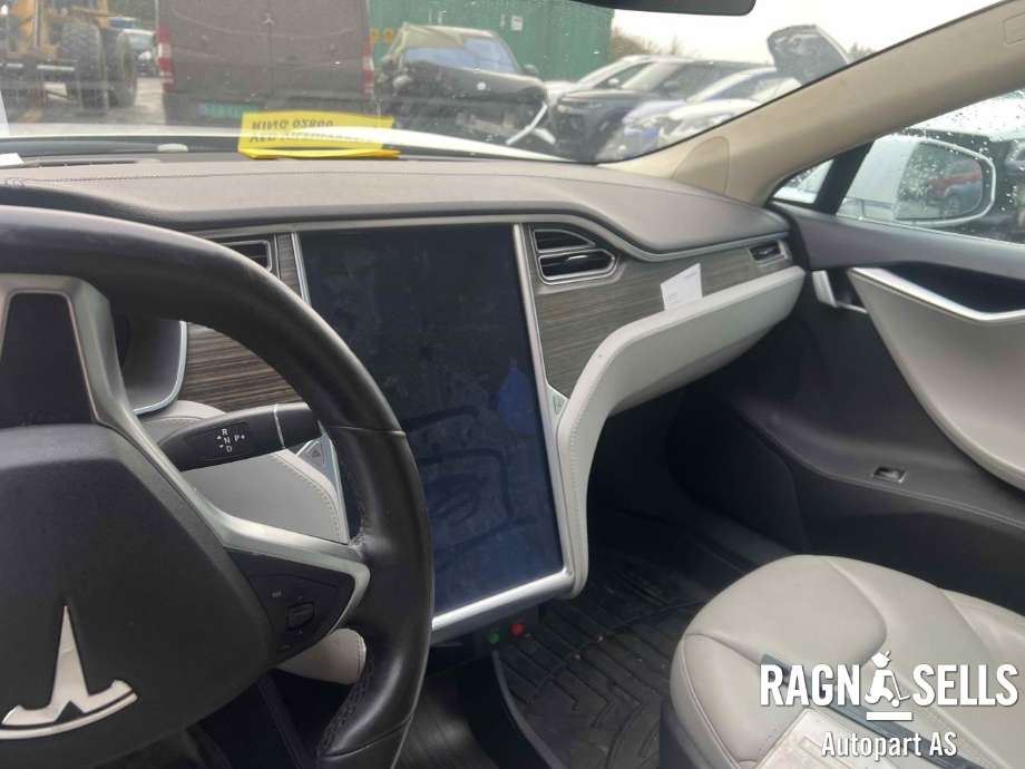 Tesla Model S 2013-2016 (Fase 1) , Motorkode: L2S, Girkassekode: 